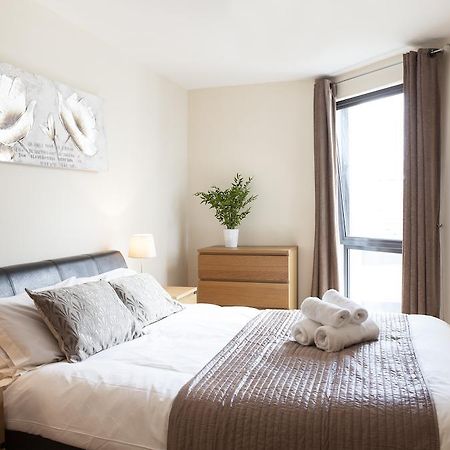 Cheltenham Plaza Apartments Ashchurch Pokój zdjęcie